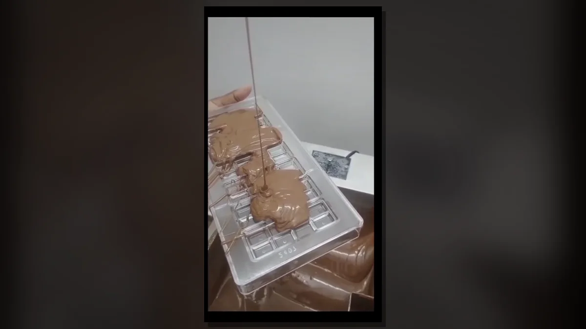 Chocolate production workflow from melting to finished bars