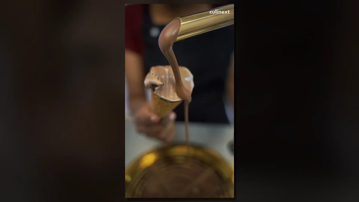 Culinext Chocostream chocolate dispenser product demonstration